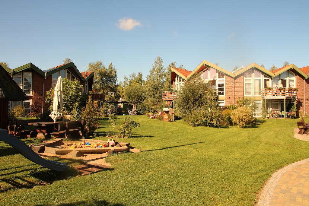 An Der Metow-Ferienpark Hotel Plau am See Exteriör bild